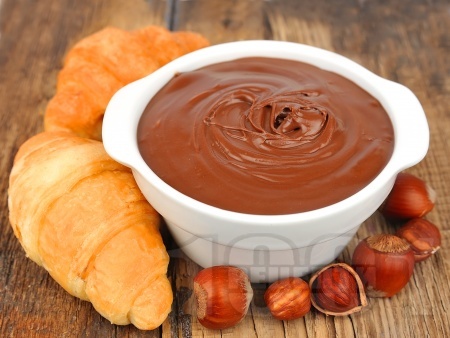 Домашен течен шоколад Нутела - снимка на рецептата
